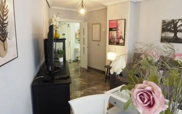 Bonito Apartamento en Centro Ciudad con Garaje