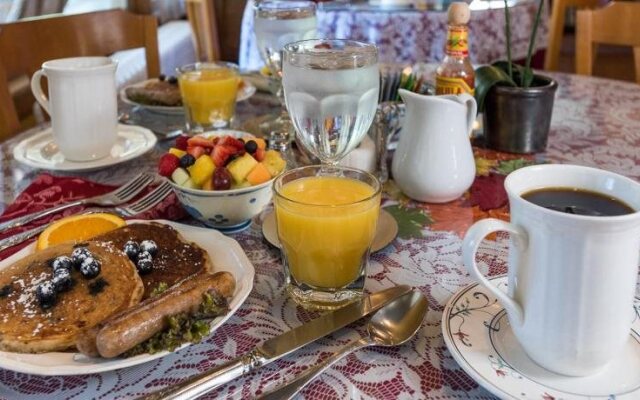 Bespoke Inn Flagstaff