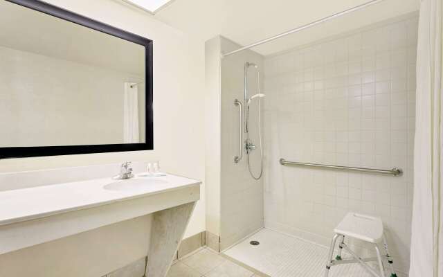 Super 8 by Wyndham Byron/South Macon