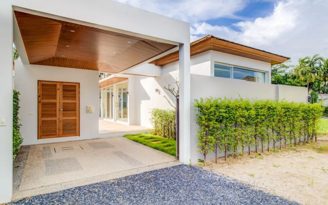 Signature Villa By Rents In Phuket
