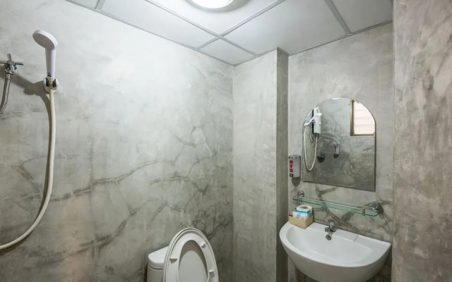 OYO 110 Old Town Hotel