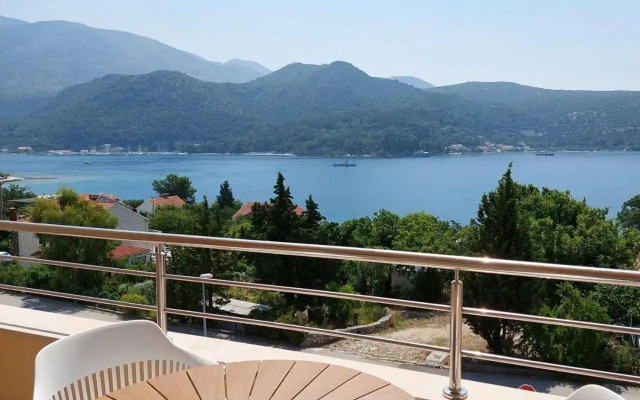 Slano Bay Apartments