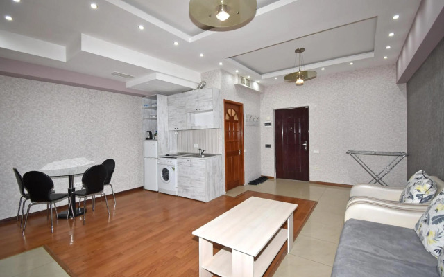 Apartment No 8, Abovyan Street
