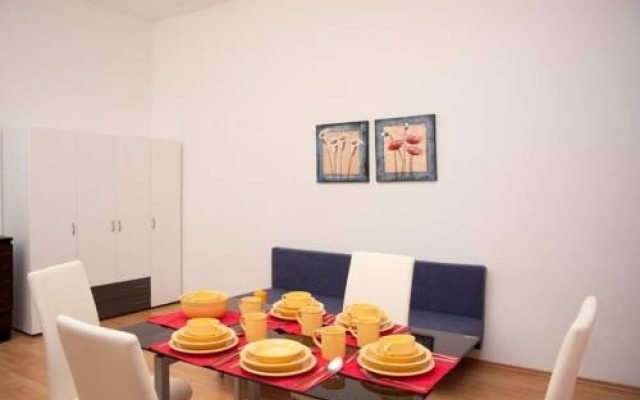 Raisa Apartments Randhartingergasse 12