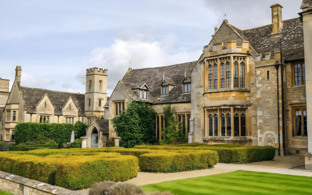 Ellenborough Park