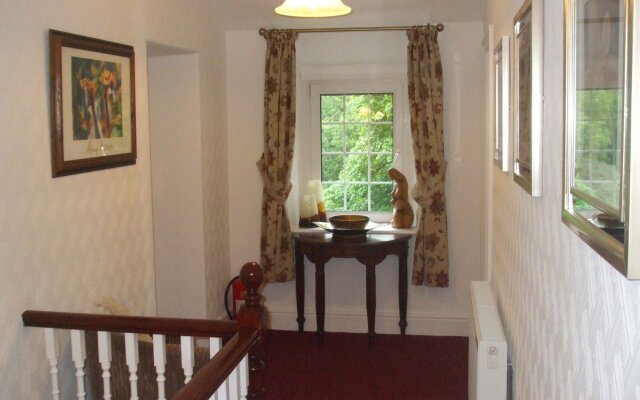 Oakfield House Bed and Breakfast