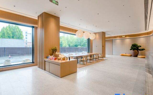 JI Hotel (Zhengzhou East Railway Station Provincial Government Branch)