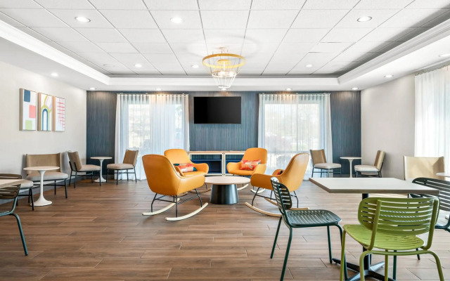 Spark by Hilton Hummelstown Hershey