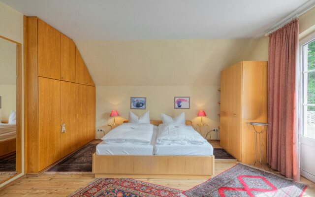 Hotel am Schwanenweiher