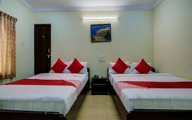 OYO 14507 Lalitha Delight