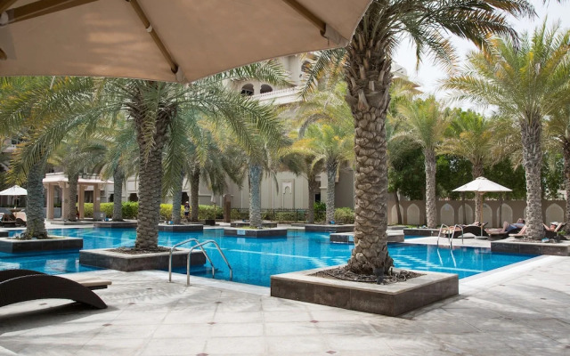 HiGuests - Grandeur Residences