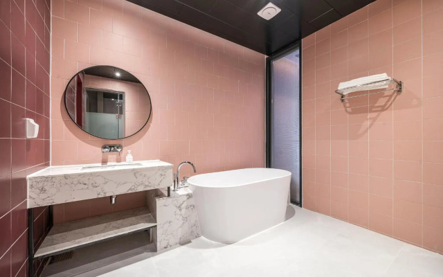 Brown Dot Hotel Masan