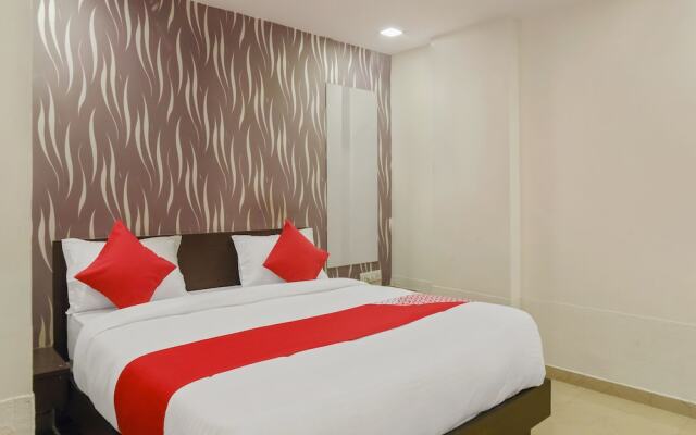 Hotel Jay Radhe by OYO Rooms