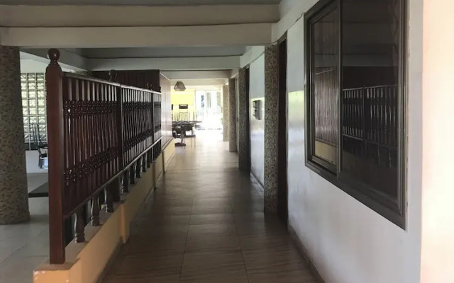 Akroma Plaza