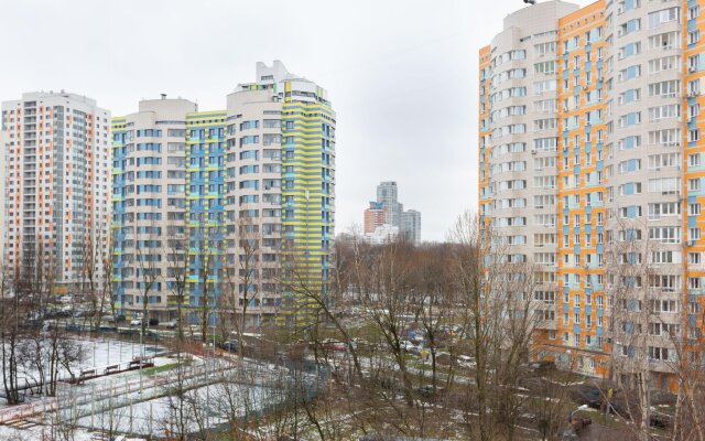 Comfort City on Vernadsky Avenue
