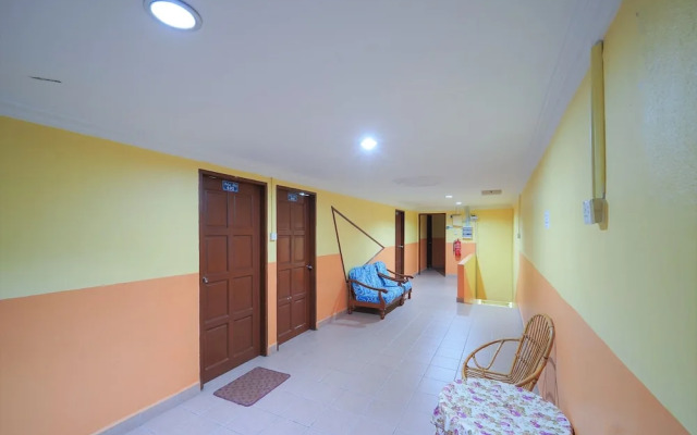 OYO 89850 Mutiara Motel