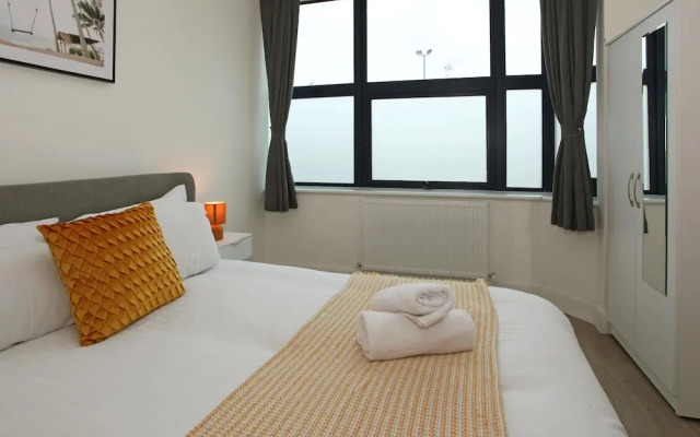Sapphire House Apartments