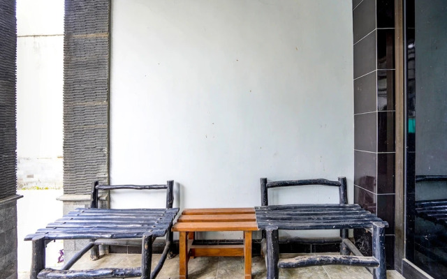 SPOT ON 92480 Iwn Homestay Syariah