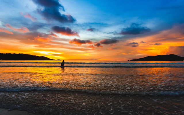 Anona Beachfront Phuket Resort