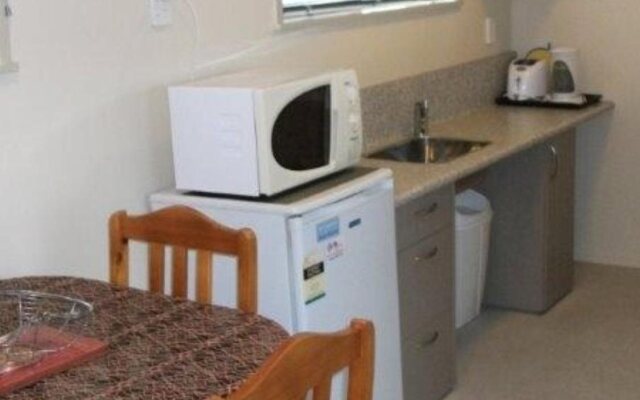Scenicland Motels
