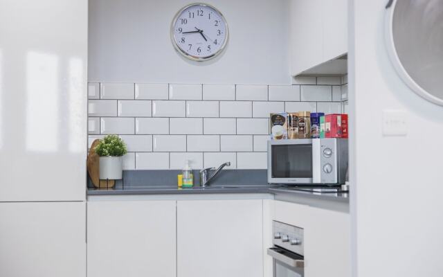 Luxury 9ine Stunning Broad Street Apartment