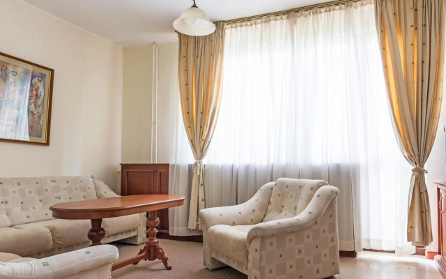 Hotel Elina