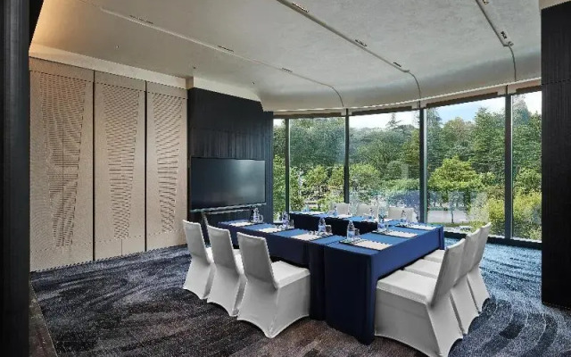 Hualuxe Hotels And Resorts Shenzhen Bao'An