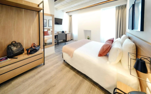 Bergamo Inn 15