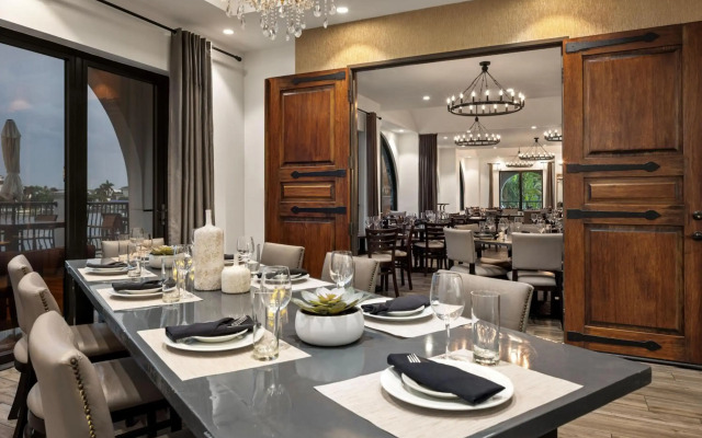 The Hotel Zamora