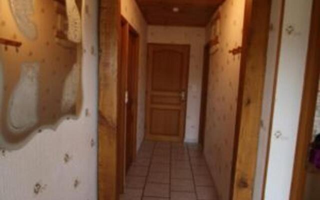 Gîte Fontenoy-le-Château, 3 pièces, 4 personnes - FR-1-589-69