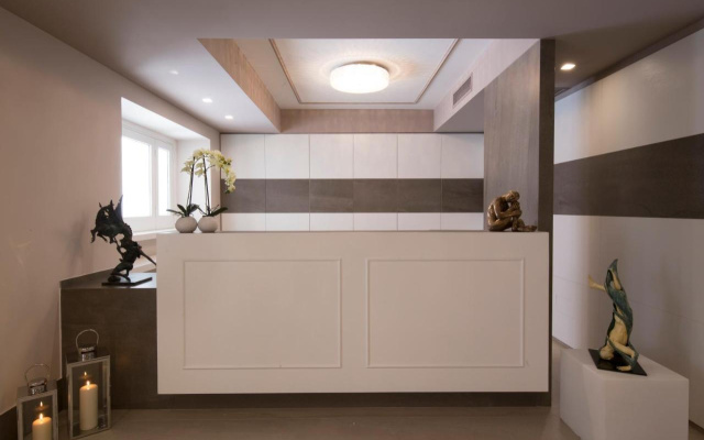 Bianco Riccio Suite Hotel