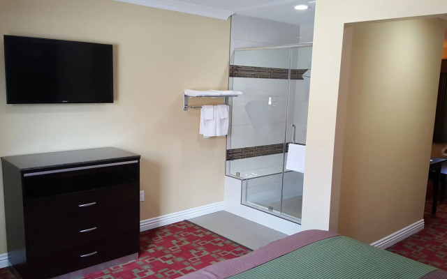 Travelodge Inn & Suites by Wyndham Bell Los Angeles Area