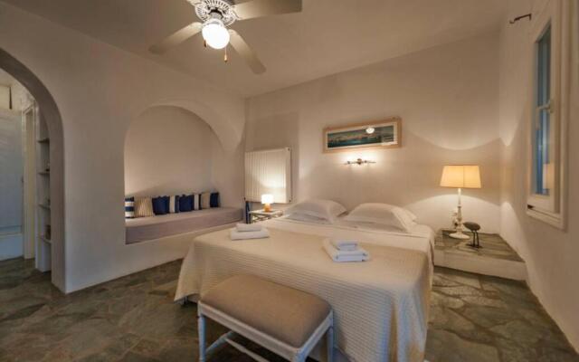 Pure White Villa Paros