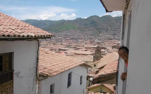 Hostal Caja Mágica