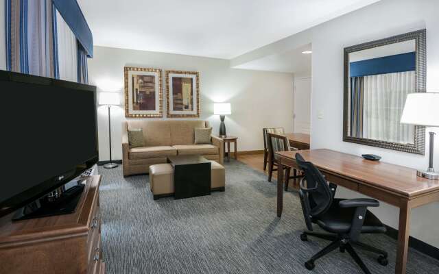 Homewood Suites by Hilton Laredo at Mall del Norte