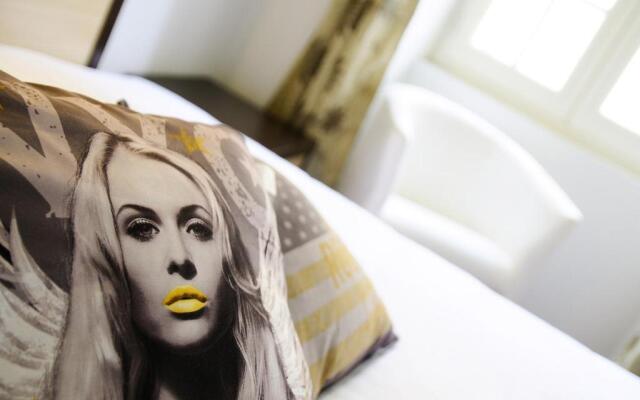 Logis Hôtel Le Commerce