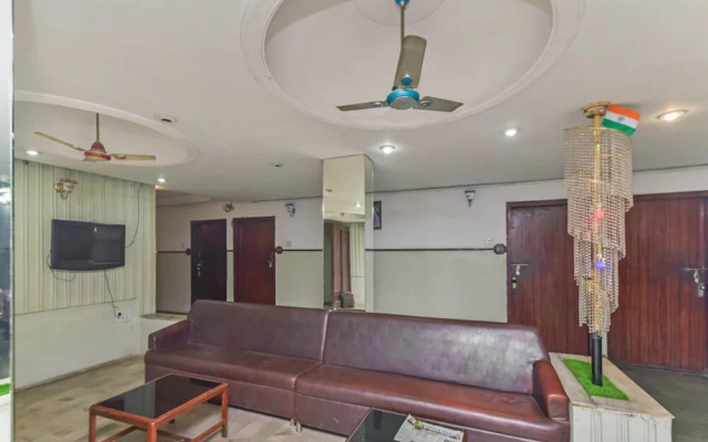 Goroomgo Skyee Residency Chandigarh