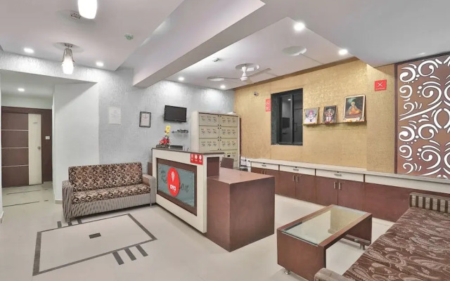 OYO 2389 Hotel The Grand Pritam
