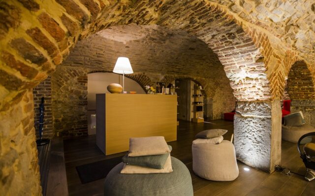 NE5T Suites & Spa