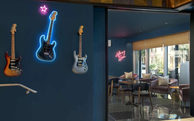 The Troubadour Hotel New Orleans