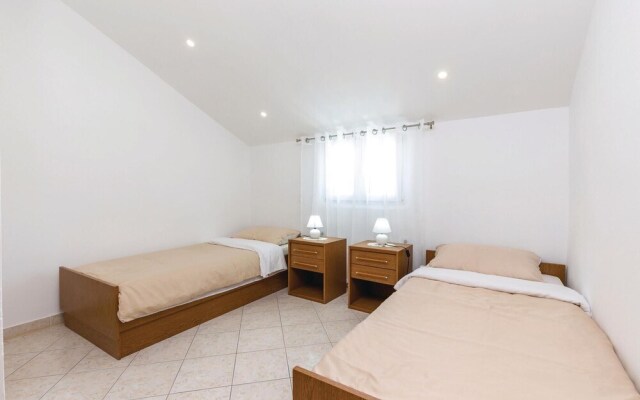 Amazing Home in Crikvenica With Wifi and 2 Bedrooms
