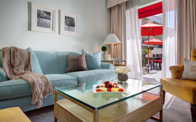 Luxe Rodeo Drive Hotel