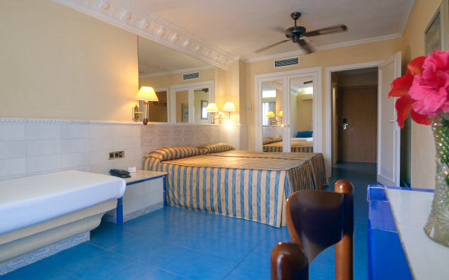 Diver Roquetas Hotel
