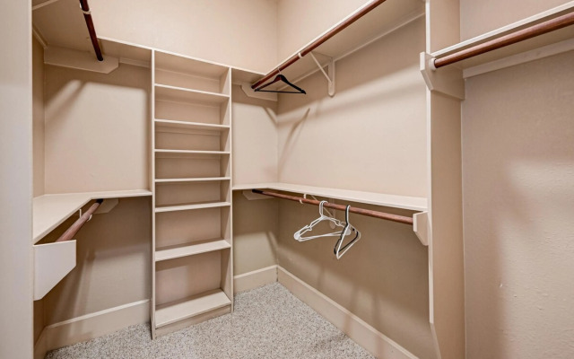 Enid House in Houston, Houston