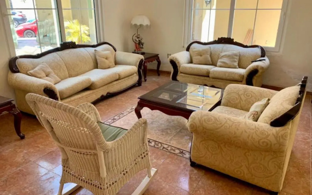 CASA con alberca, súper ubicación. Puerto de Veracruz