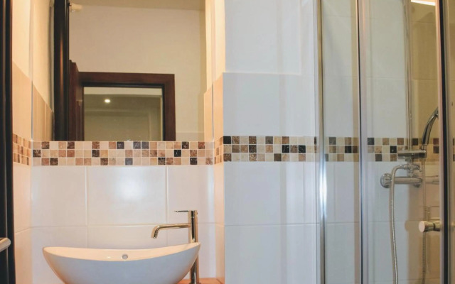 Center City Apartment