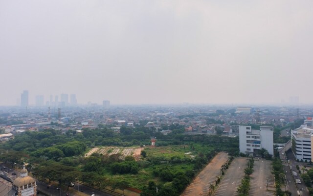 Exclusive Studio Room Atria Residence Apartment By Travelio