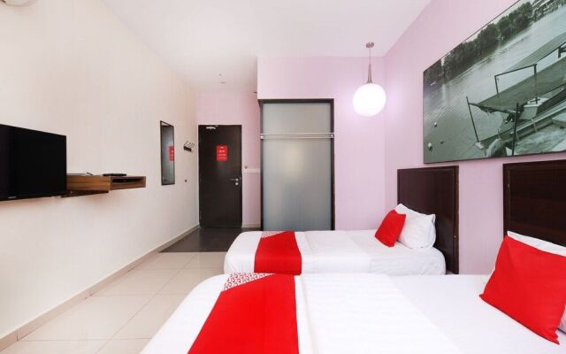 OYO 712 Hotel Corridor