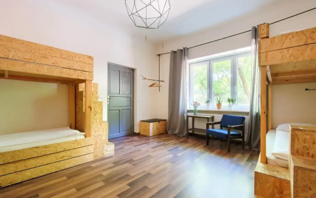 Lull Hostel