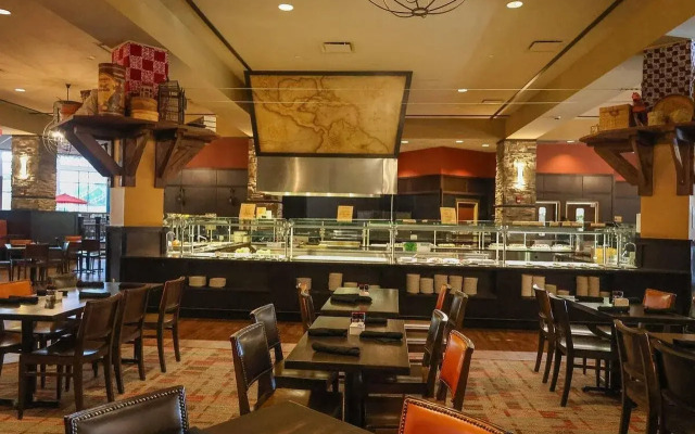 Camelback Lodge & Aquatopia Indoor Waterpark